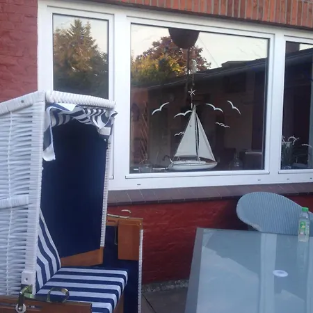Lägenhet Fewo-ole-mit-eigener-terrasse-und-grossem-garten Tating